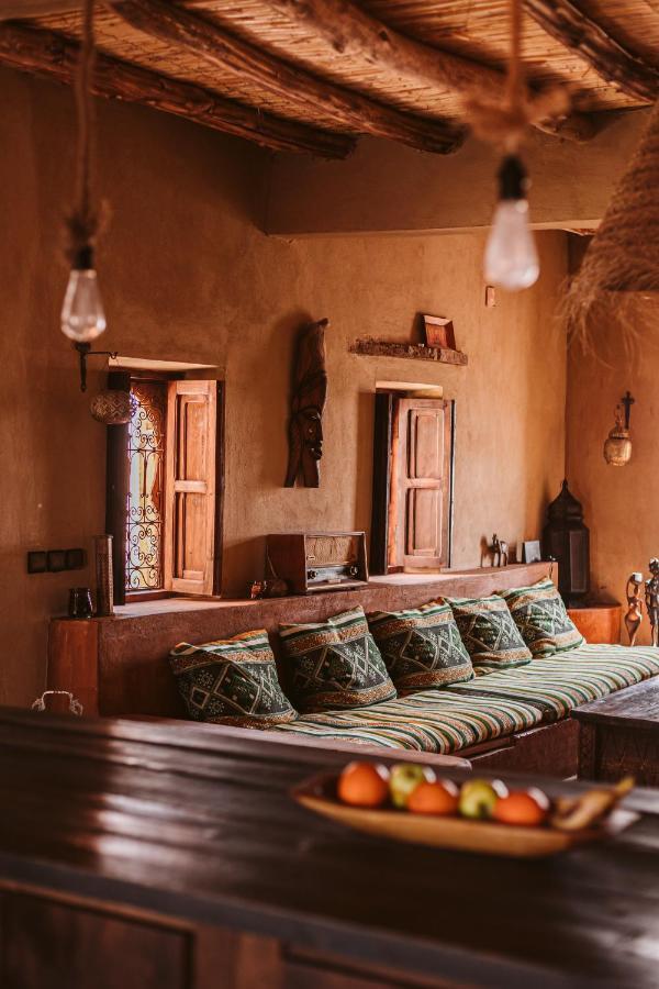 Villa Tawarigit House à Merzouga Extérieur photo